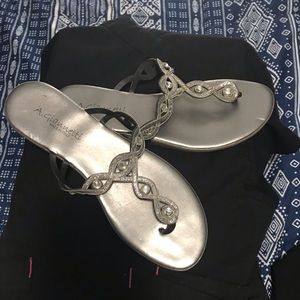Dress flip flops